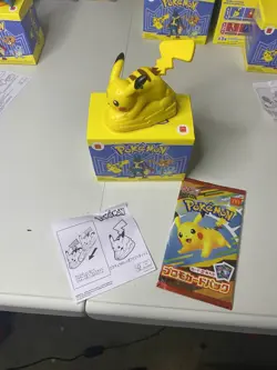 Pikachu Pokemon Card Japanese 020/M-P McDonald's Promo pack + Toy - Image 4