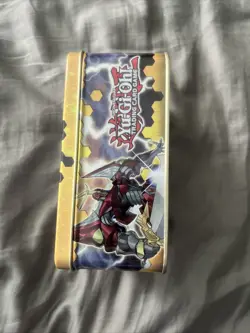 YUGIOH TCG! EMPTY 2012 Collectors Tin “Heroic Champion - Excalibur” - Image 4