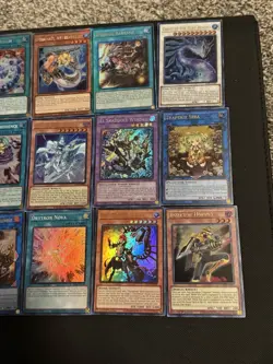 Yu-Gi-Oh! TCG Lot of 24 Cards Dark Magician Girl/Blue Eyes, And More - Image 3