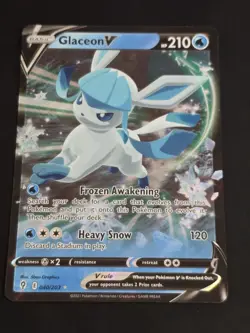 2021 POKEMON TCG GLACEON V 40 SWSH EVOLVING SKIES ULTRA RARE HOLO NM - Image 1