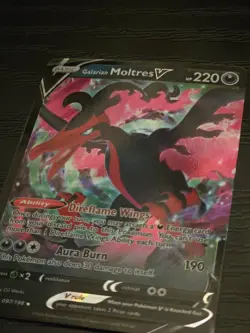 Pokemon Card - Galarian Moltres V 097/198 Holo Rare - Image 2
