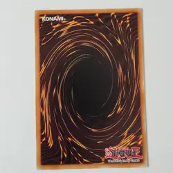Dark Magician - LC01-EN005 - Ultra Rare - NM/VLP - Limited Ed - Yugioh - 1996 - Image 2