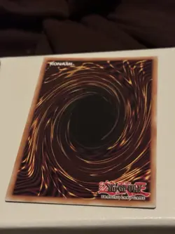 Yu-Gi-Oh! Gate Guardian Secret Rare MRD-EN000 Unlimited 1996 - Image 3