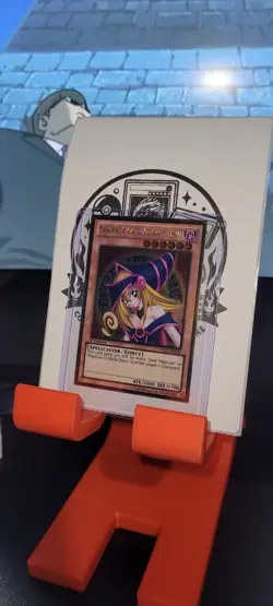 Dark Magician Girl PGLD-EN033 Premium Gold 1st Edition - Image 1