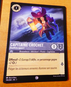 LORCANA TRADING CARD GAME DISNEY CHAPITRE 1 CARTE CAPITAIN CROCHET 174/204 FR NM - Image 1