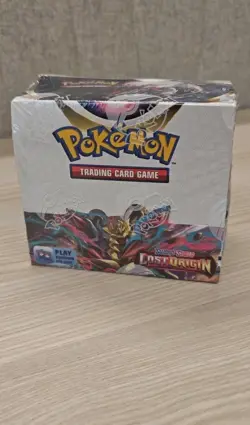 Pokemon TCG Sword & Shield Booster Box - 36 Packs Factory Sealed! 820650819162 - Image 1