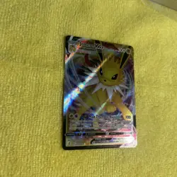 Pokemon Jolteon VMAX Sword & Shield Evolving Skies Ultra Rare #051 - Image 3