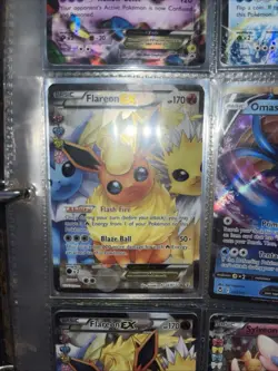 Pokemon TCG Flareon EX RC28/RC32 Generations Radiant Collection Holo 2016 - Image 1