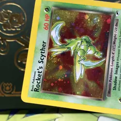 The Pokemon Company Rocket's Scyther 013/132 Gym Heroes Holo SWIRL MP + LP - - Image 2