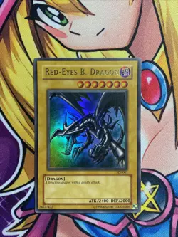 Yugioh! Red Eyes Black Dragon SDJ-001 Unlimited HOLO BLEED LP - Image 1