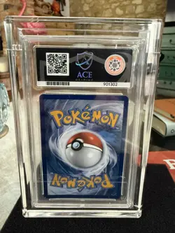 Pokemon Umbreon Gold Star 17/17 Celebrations ACE 10 Gem Mint Holo - Image 2