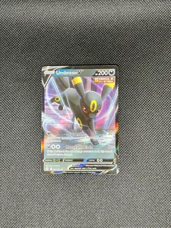 Umbreon V 094/203 Pokemon TCG Ultra Rare SWSH07: Evolving Skies Near Mint - Image 1