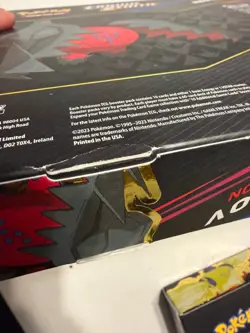 Pokemon TCG Crown Zenith Bundle Regidrago V & Regieleki V Collection Box SEALED - Image 4