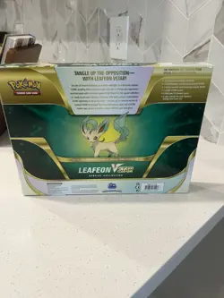 NEW Pokemon Leafeon VStar Special Collection Box - Evolving Skies, Fusion Strike - Image 3