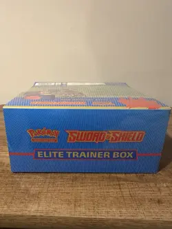 Pokemon - Sword and Shield ETB Elite Trainer Box Zamazenta Sealed - Image 4