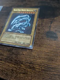 Blue-Eyes White Dragon SDK-001 YuGiOh Starter Deck: Kaiba - Image 4