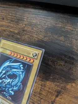 Blue-Eyes White Dragon SDK-001 YuGiOh Starter Deck: Kaiba - Image 5