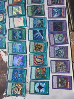 🔥 HUGE YUGIOH LOT 🔥 VINTAGE AND MODERN - Image 5