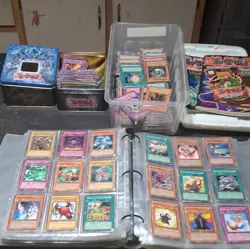 Yu-Gi-Oh! TCG Konami Mixed Card Lot w/ Binder over 1k cards! 40 pages 1st! - Image 1
