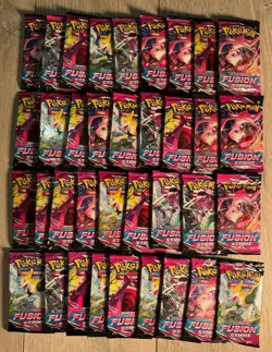 36 x Pokemon TCG Sword & Shield Fusion Strike Booster Packs - Image 1