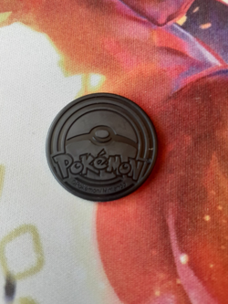 2004 Pokemon James Theme Deck Red Team Rocket Returns TCG Coin LP-NM Vintage - Image 2