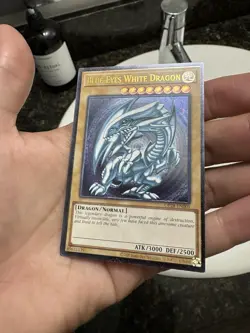 Yugioh Blue-Eyes White Dragon OP28-EN001 OTS Tournament Pack 28 Unlimited - Image 1