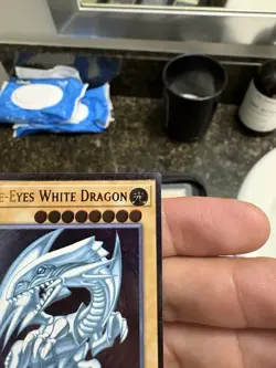 Yugioh Blue-Eyes White Dragon OP28-EN001 OTS Tournament Pack 28 Unlimited - Image 5