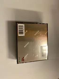Yugioh Sealed Booster Box: Savage Strike 1st edition - Image 2