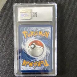 Pokemon Squirtle 001/034 Trading Card Game Classic Holo Basic 40HP English 2023 - Image 2