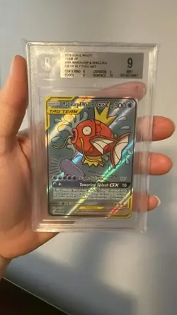 Pokemon Magikarp & Wailord GX Full Art Ultra Rare Team Up 161/181 Beckett 9 Holo - Image 2
