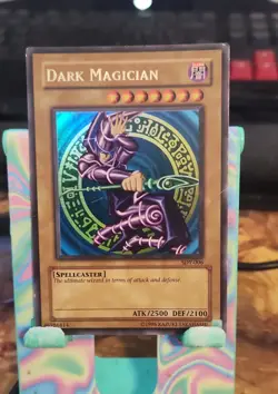 Dark Magician SDY-006 Starter Deck: Yugi Unlimited Damaged - Image 1