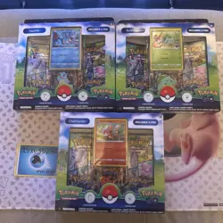 New POKEMON GO Pin Collection Set 3 Charmander Squirtle Bulbasaur - Image 1