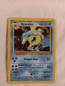 Pokemon TCG Base Set Gyarados Holo Card 6/102 Rare - Image 1