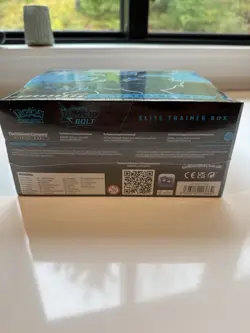 Pokemon TCG Scarlet & Violet Black Bolt Elite Trainer Box English - Image 4