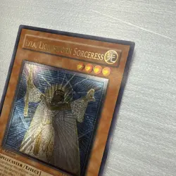 Lyla, Lightsworn Sorceress 1st Ed EU Print Ultimate LODT-EN019 Yu-Gi-Oh! - Image 5