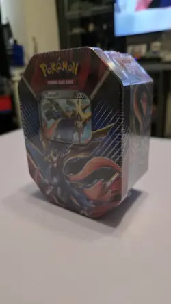 Pokemon TCG Zacian V factory sealed tin (4x booster packs) - Image 2