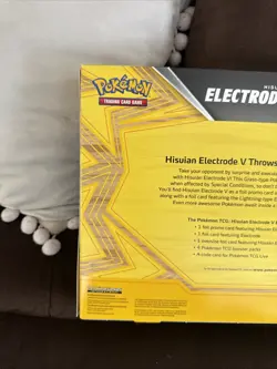 Pokemon TCG Hisuian Electrode V Card Box - 42 Cards 820650851216 - Image 4