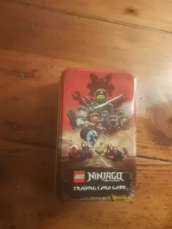 LEGO Ninjago Serie 3 - Trading Card Game - Tin Dose Leer - Image 1
