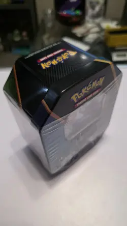 Pokemon TCG Samurott V factory sealed tin (4x booster packs) - Image 3