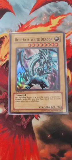 Blue Eyes White Dragon Ske-001 1st Ed Lightly Played - Image 1