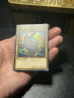Yu-Gi-Oh! Dark Magician (YGLD-ENB02) Ultra Rare, 1st Edition - Image 2