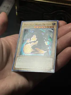 Yu-Gi-Oh! Blue-Eyes White Dragon (LCKC-EN001) Near Mint - Image 2