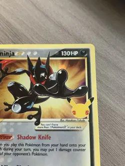 Pokemon TCG - Greninja Gold Star - SWSH144 - Celebrations 25th Anniversary Promo - Image 4
