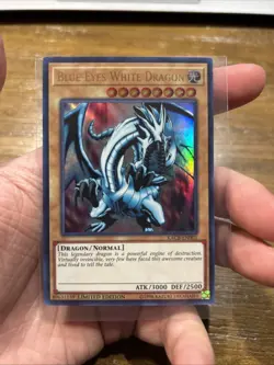 Blue-Eyes White Dragon KACB-EN001 Collector's Box Limited Edition LP - Image 1