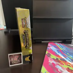 Pokemon TCG: Celebrations Special Collection Box [Pikachu V-Union] - Image 3