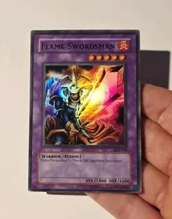 Yugioh Flame Swordsman LOB-003 Legend of Blue Eyes White Dragon Super Rare HP - Image 3