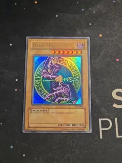 YuGiOh! Dark Magician SDY-006 1st Edition Ultra Rare MP HOLO BLEED - Image 1