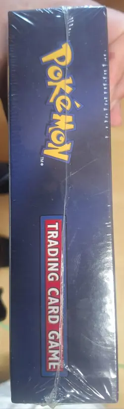 Original 1999 Pokemon Trading Card Game Starter Gift Box Sealed - Image 3