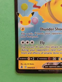 Pokemon Celebrations Flying Pikachu V 006/025 Flying Pikachu VMAX 007/025 - Image 3