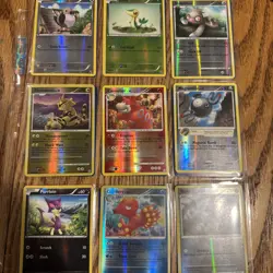 Pokemon TCG Reverse Holo Lot - 18 cards - Image 2